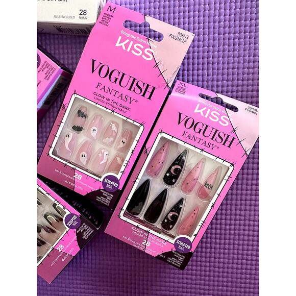 Lot of 5 Kiss Voguish Fantasy Nails Glue Included Glow in the Dark NEW - Picture 2 of 5